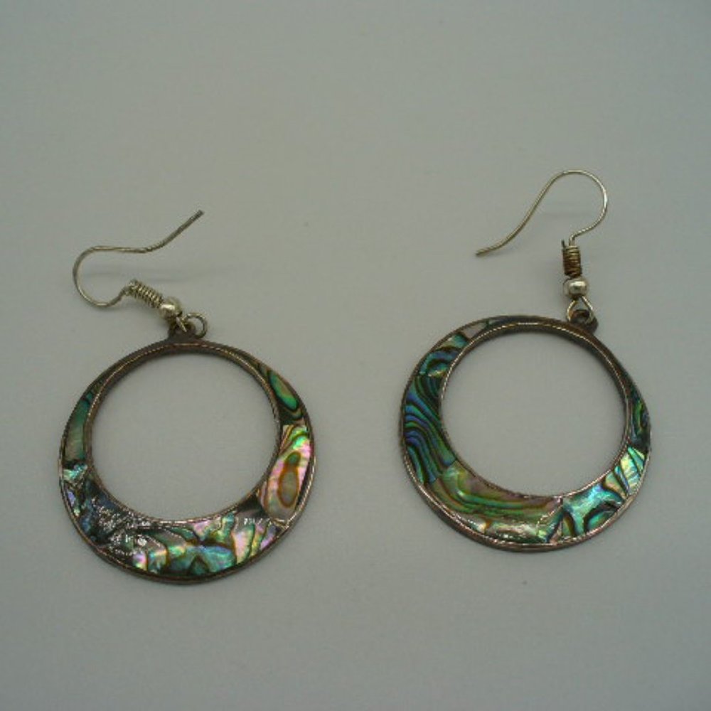 ABALONE SHELL HOOP EARRINGS